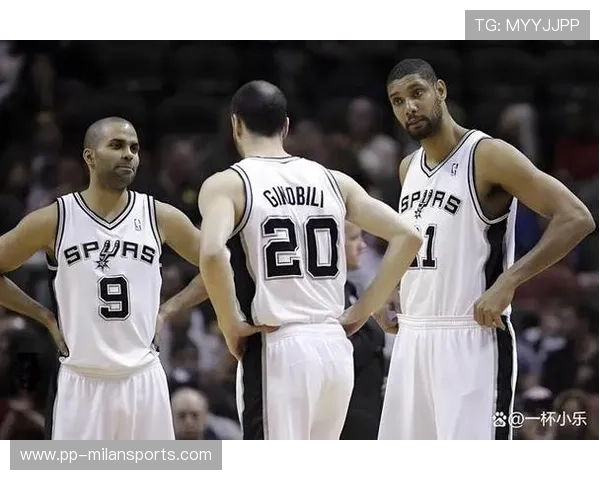 墨菲三世41分文班亚马18+18 鹈鹕119-126不敌马刺，文班亚马和贝茨